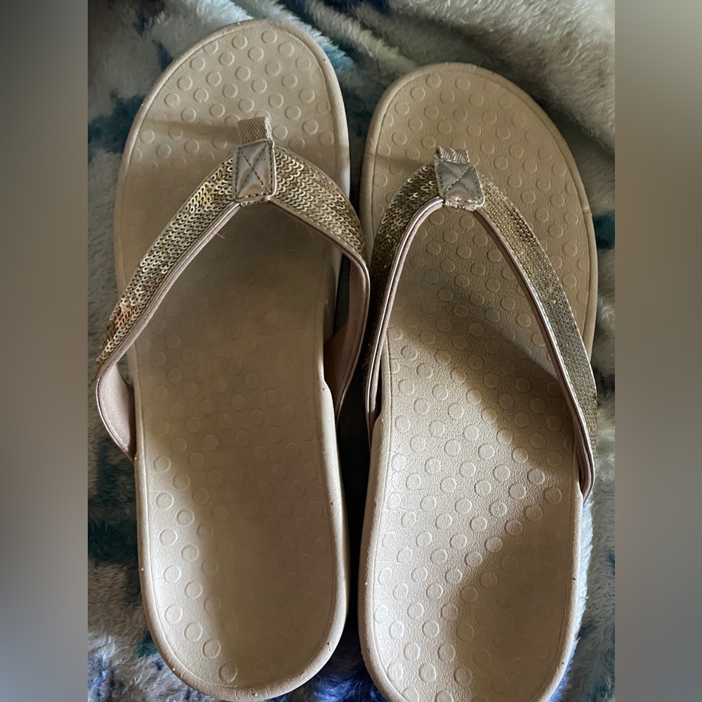 Ladies Vionic Sz10 Sandlals